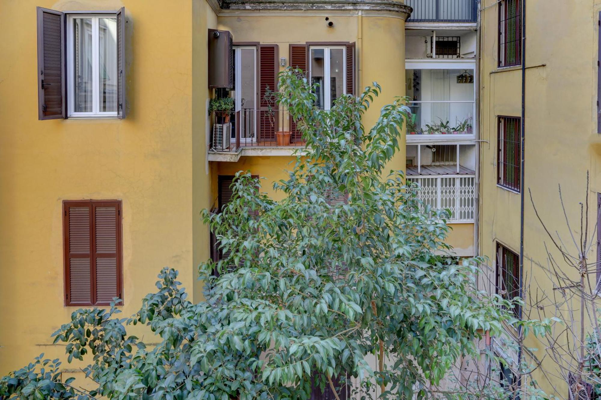 Appartamento Santi Quattro - Colosseo Ρώμη Εξωτερικό φωτογραφία
